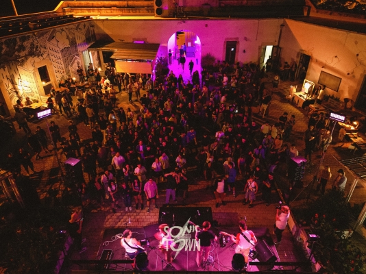 Torna a Putignano 