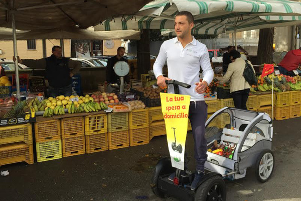 Francesco Console ti porta la spesa a casa