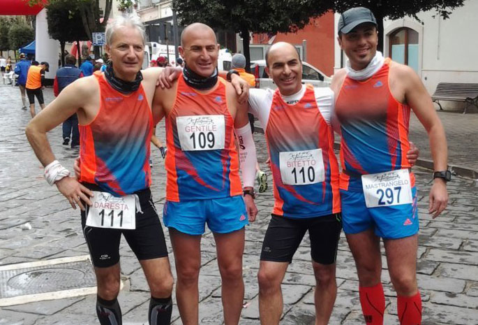 Ritmo serrato per gli atleti Nadir on the road