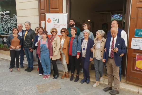 Visita al Palazzo e alle Cantine Colavecchio con i volontari FAI